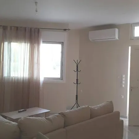 Cozy New Flat Next To Nafplio Argo
